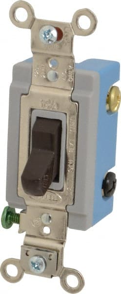 3 Pole, 120 to 277 VAC, 15 Amp, Industrial Grade Toggle Three Way Switch MPN:HBL1203