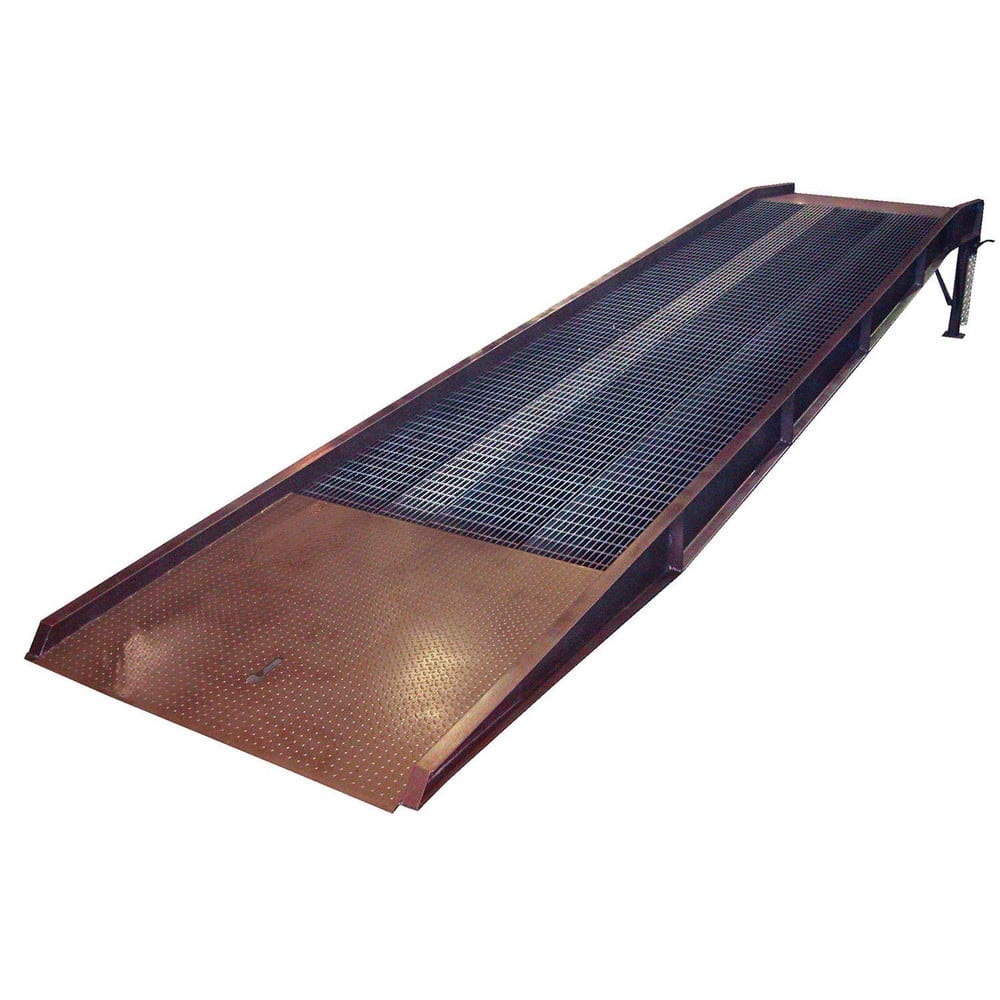 Risers & Ramps, Ramp Type: Yard Ramp , Material: Steel , Load Capacity (Lb.): 16000 , Load Capacity: 16000 , Height (Inch): 46in  MPN:YRDS-16-7236-H