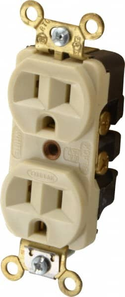 Straight Blade Duplex Receptacle: NEMA 5-15R, 15 Amps, Self-Grounding MPN:HBL5252I