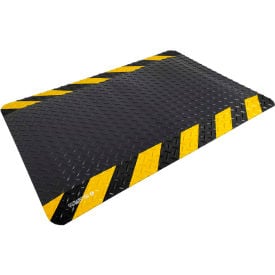 GoVets™ Diamond-Plate Anti Fatigue Mat 9/16