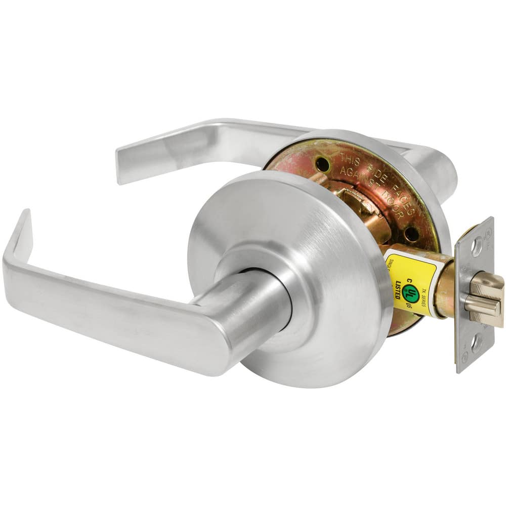 Lever Locksets, Lockset Type: Passage , Key Type: Keyed Different , Back Set: 2-3/4 (Inch), Cylinder Type: Non-Keyed , Material: Metal  MPN:7KC30N15DS3626