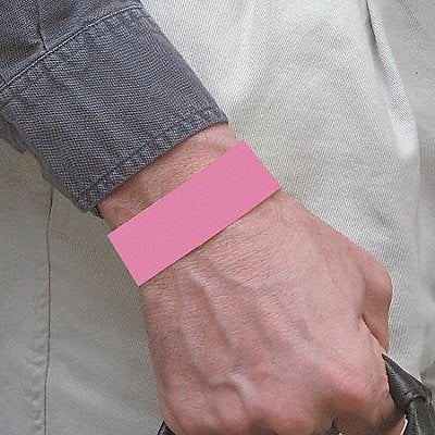 D0077 Wristband Pink Numbered PK500 MPN:95101