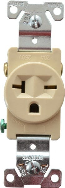 Straight Blade Single Receptacle: NEMA 6-20R, 20 Amps, Self-Grounding MPN:5461V