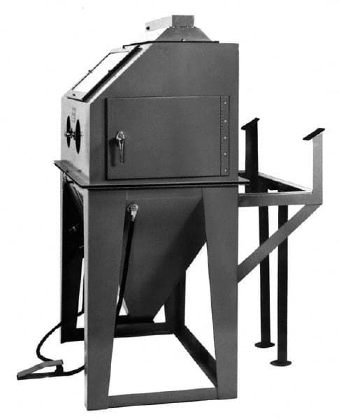 Free-Standing Sandblasting Cabinet: 42