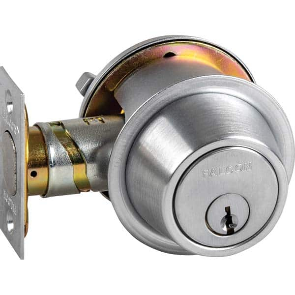 Deadbolts, Deadbolt Type: Single Cylinder , Lock Type: Single Cylinder , Finish: Satin Chrome , Hand Orientation: Non-Handed  MPN:D141P 626