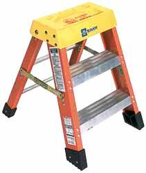 2-Step Fiberglass Step Ladder: Type IA, 2' High MPN:30402