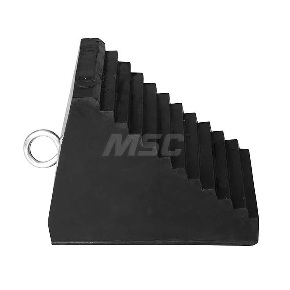 Rubber Wheel Chock: 6