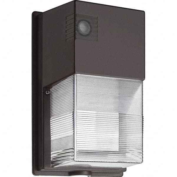 18 Watt, 2,100 Lumens, 5,000° MPN:268TUF