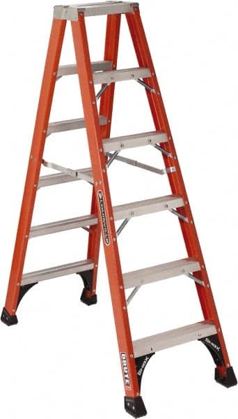 3-Step Fiberglass Step Ladder: Type IAA, 4' High MPN:FM1404HD