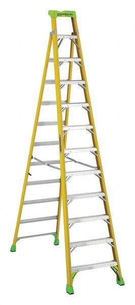 Stepladder Fiberglass 375 lb IAA 12 ft. MPN:FXS1412HD