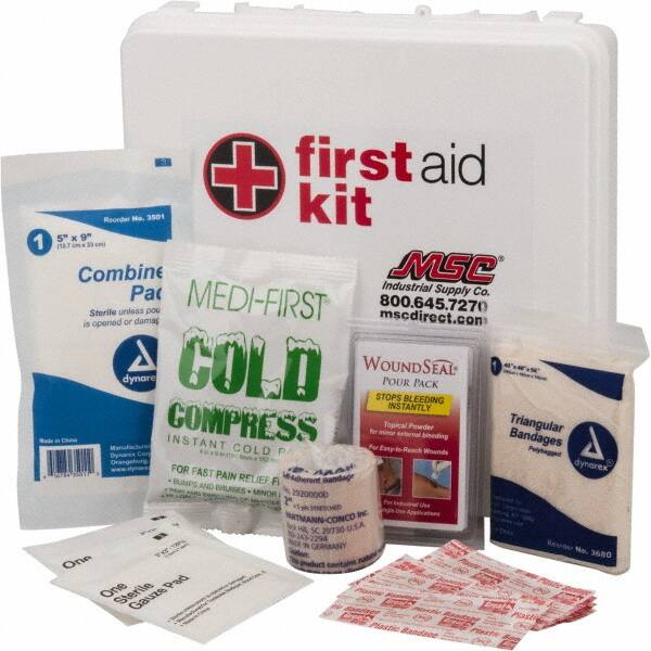 Sportsmen's First Aid Kit: 34 Pc, for 25 People MPN:747MSC-CK