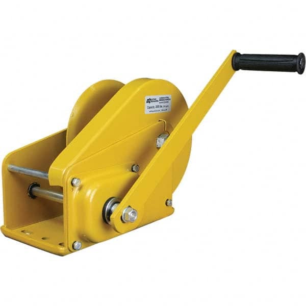 Winches, Winch Type: Pulling , Line Pull Capacity (Lb.): 2000 , Load Rating 1st Layer: 1000 , Load Rating Mid-drum: 750 , Load Rating Full Drum: 500  MPN:OZ2000BW