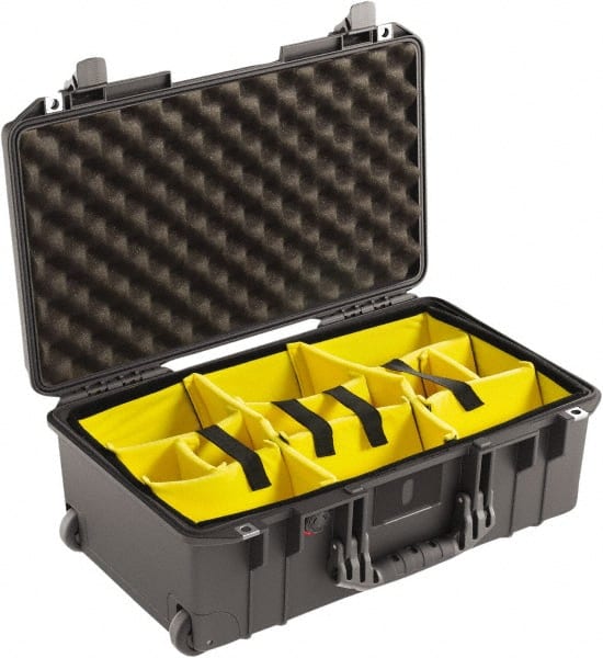 Aircase with Divider: 13-31/32