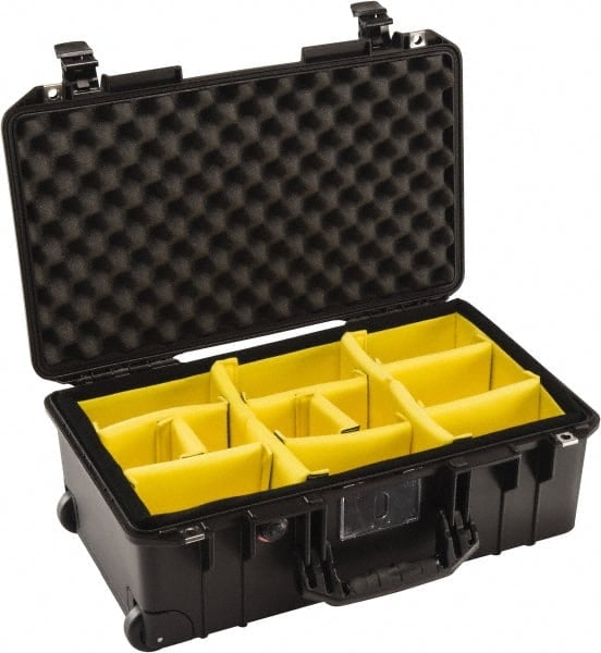 Aircase with Divider: 13-31/32