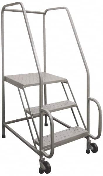 4-Step Ladder: Steel, 70