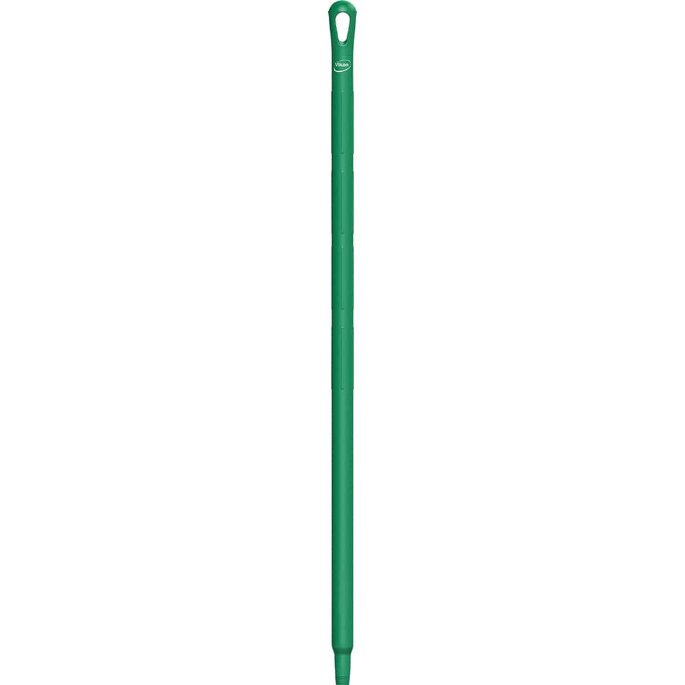 Broom/Squeegee Poles & Handles, Connection Type: European Thread , Handle Length (Decimal Inch): 39 , Telescoping: No , Handle Material: Polypropylene  MPN:29682