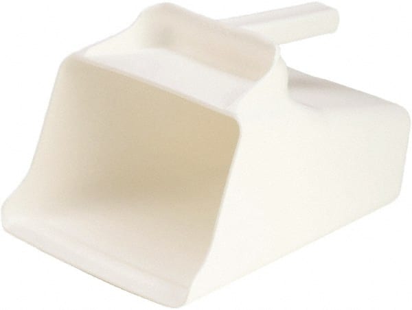 128 oz White Polypropylene Flat Bottom Scoop MPN:65505