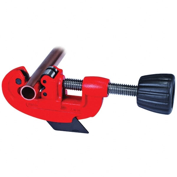 Hand Pipe Cutter: 1/2 to 2