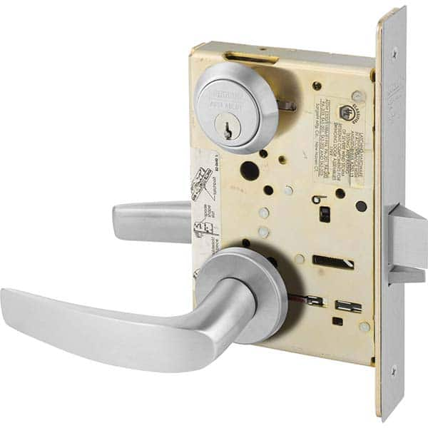 Lever Locksets, Type: Office, Door Thickness: 1-3/4, Key Type: Conventional, Back Set: 2-3/4, For Use With: Commercial Doors, Finish/Coating: Satin Chrome MPN:8256 LNB 26D