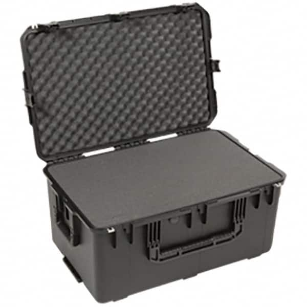 Clamshell Hard Case: Cubed Foam, 21-1/8