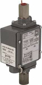 4, 13 and 4X NEMA Rated, SPDT, 5,000 psi, Electromechanical Pressure and Level Switch MPN:9012GJW1