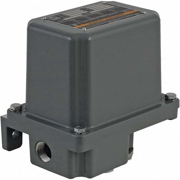 1, 7, 9 and 3R NEMA Rated, 120 to 150 psi, Electromechanical Pressure and Level Switch MPN:9013GHR2J57X