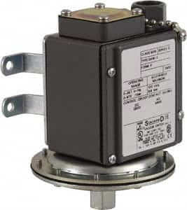 4, 13 and 4X NEMA Rated, SPDT, 0.2 to 10 psi, Vacuum Switch Pressure and Level Switch MPN:9016GAW1F