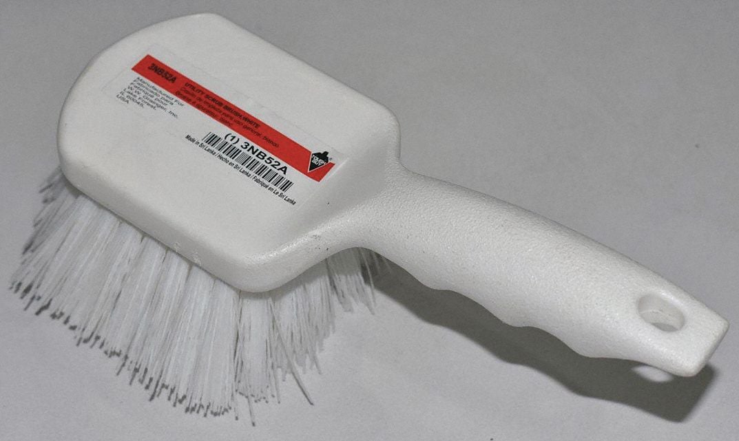 G8889 Scrub Brush 3 in Brush L MPN:3NB52