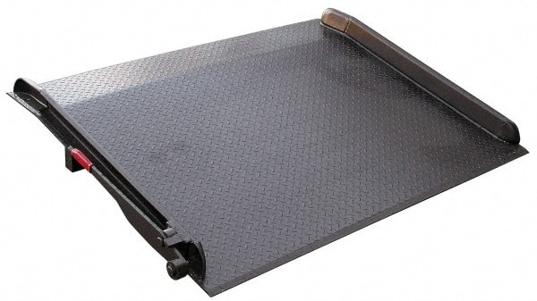 10,000 Lb Steel Dock Board MPN:TS-10-6030