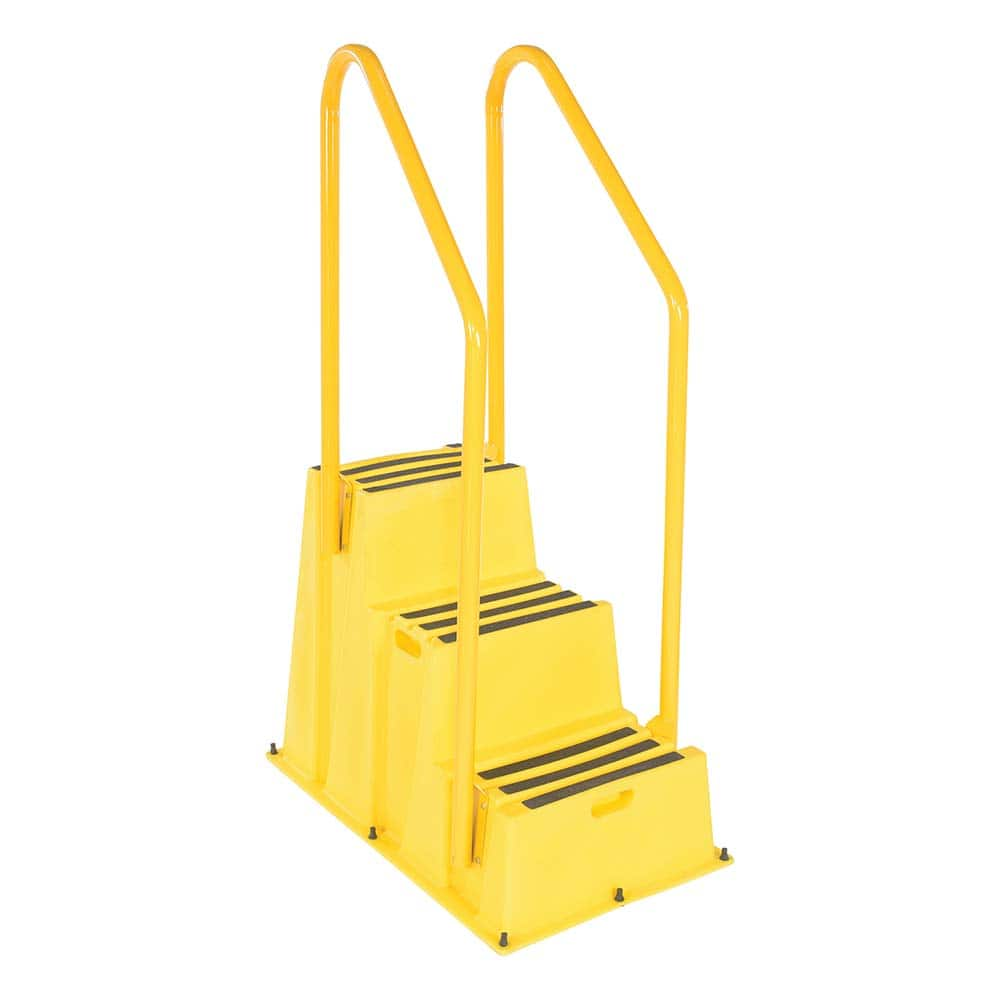 3-Step Polyethylene Step Ladder: 500 lb Capacity, 5' 10