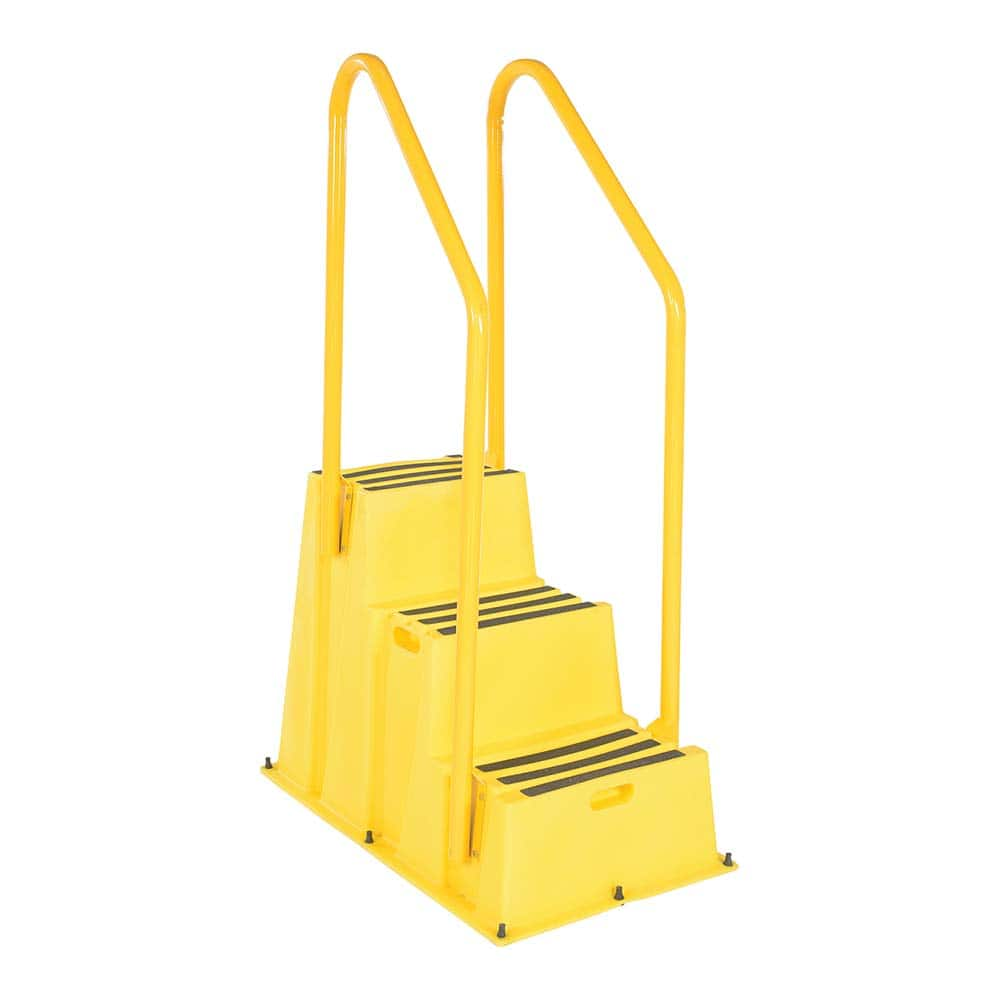 3-Step Polyethylene Step Ladder: 500 lb Capacity, 5' 10