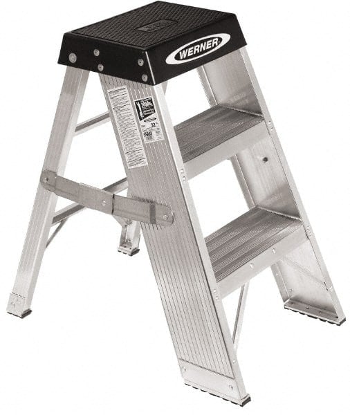 1-Step Aluminum Step Ladder: Type IAA, 2' High MPN:SSA02