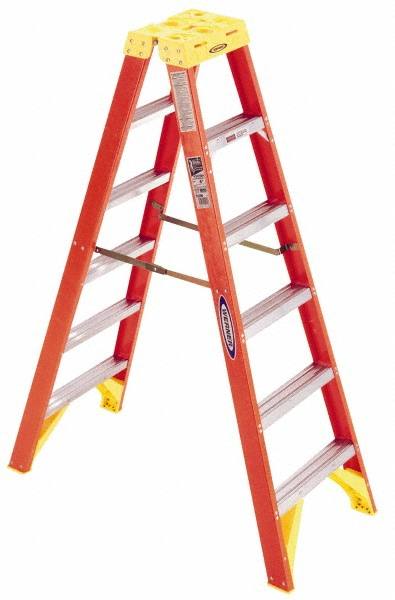 3-Step Fiberglass Step Ladder: Type IA, 4' High MPN:T6204